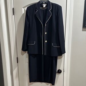 Elegant Black Midi Dress with Blazer